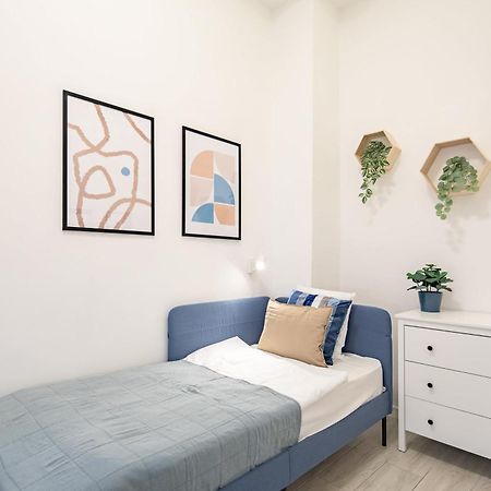 Central Room For Solo Traveller بودابست المظهر الخارجي الصورة